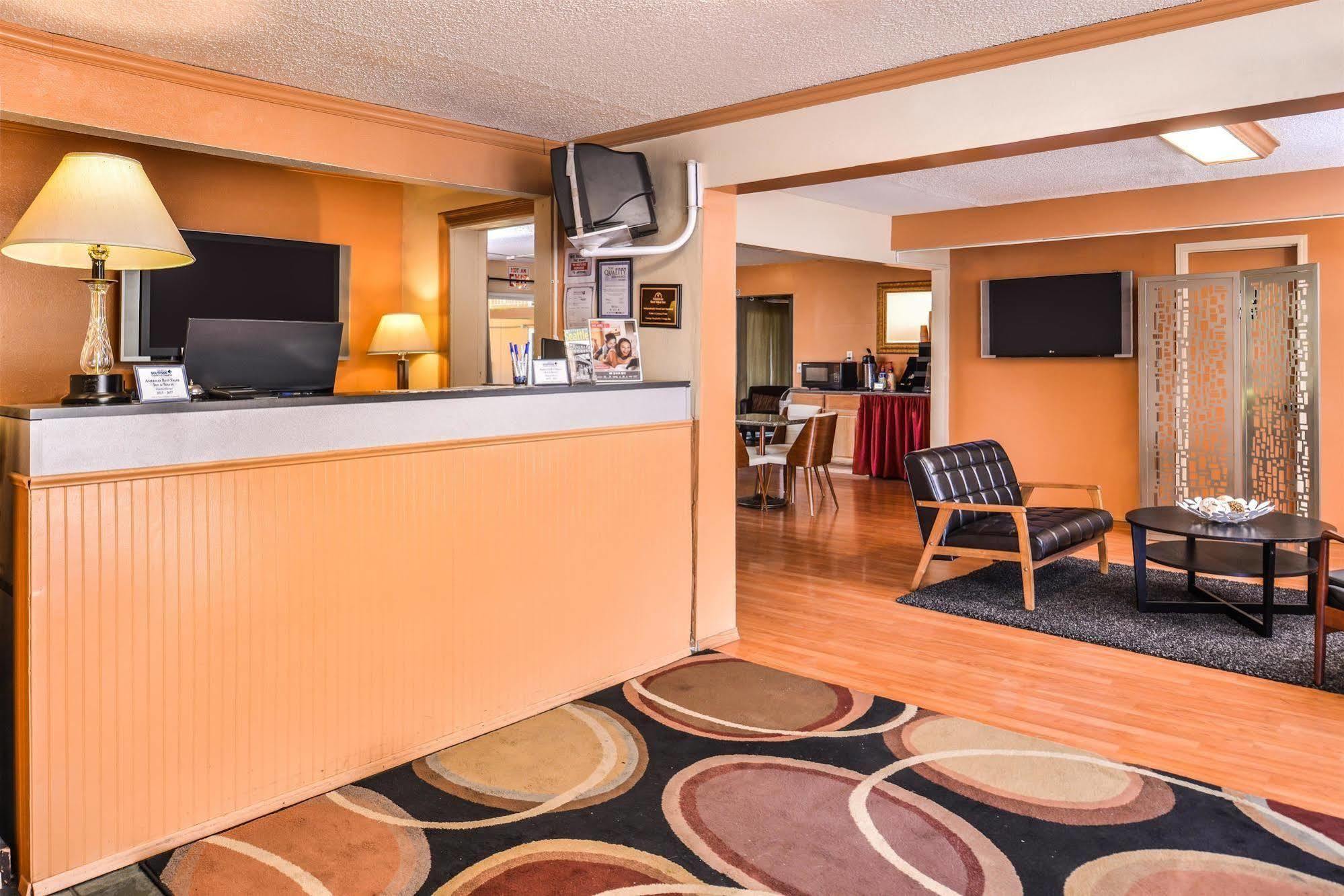 Sunrise Garden Suites ทัควิลา ภายนอก รูปภาพ